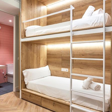 Weflating Boutique Hostel Барселона Екстериор снимка