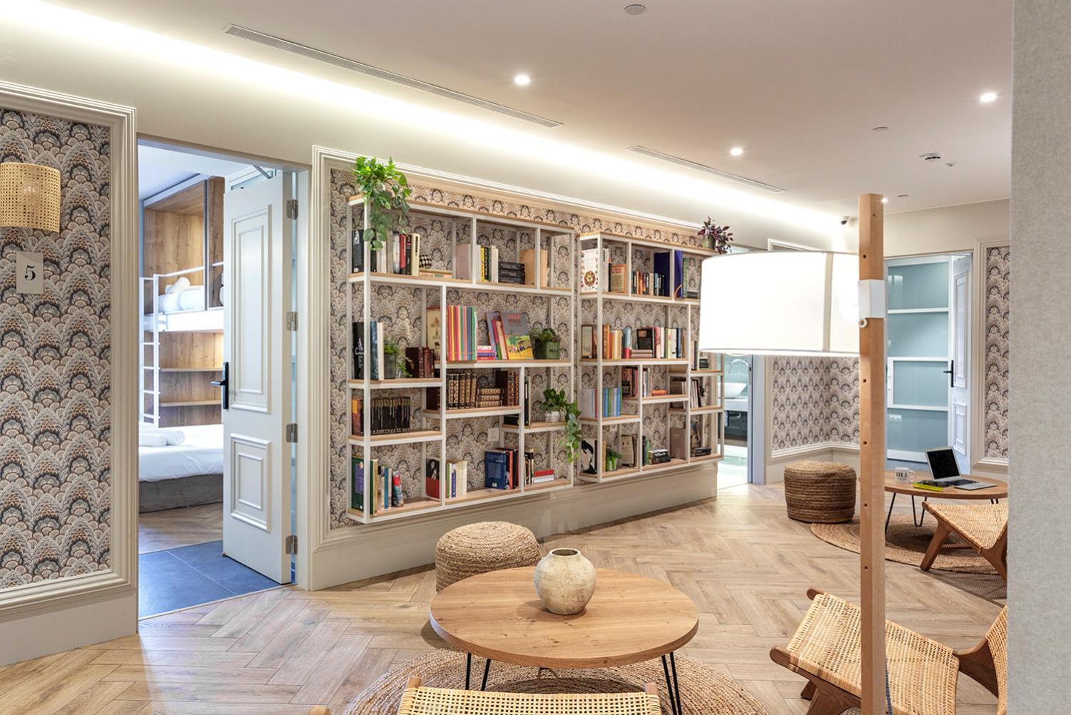 Weflating Boutique Hostel Барселона Екстериор снимка
