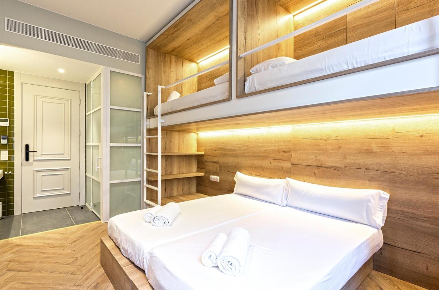 Weflating Boutique Hostel Барселона Екстериор снимка